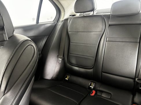 Used 2023 Mercedes-Benz C 300 Sedan image 20