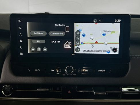 Used 2025 Mitsubishi Outlander SE image 21