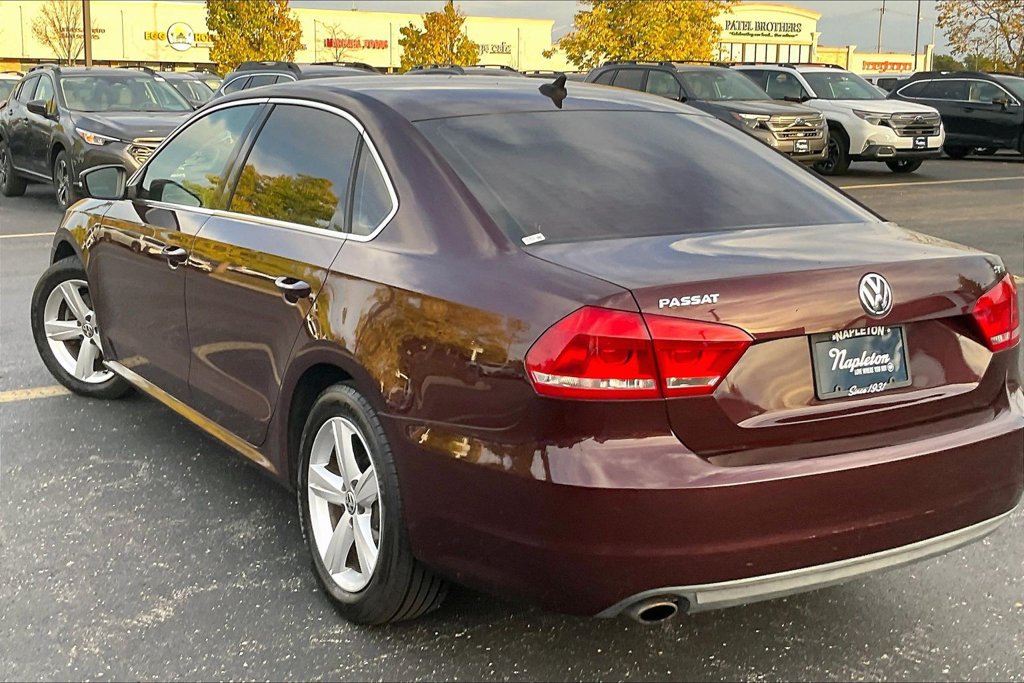 Used 2013 Volkswagen Passat 2.5 SE FWD image 12