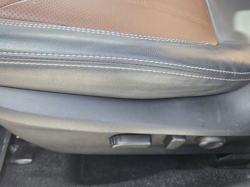 Certified 2024 Subaru Forester Touring w/ Pop Package 2 image 18