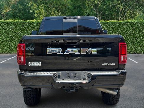 Used 2025 RAM 2500 Limited AWD/4WD image 5