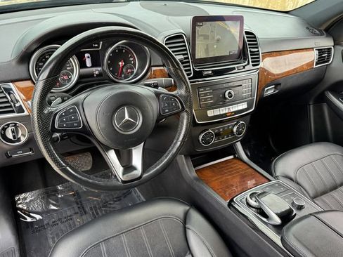 Used 2018 Mercedes-Benz GLS 450 4MATIC image 11