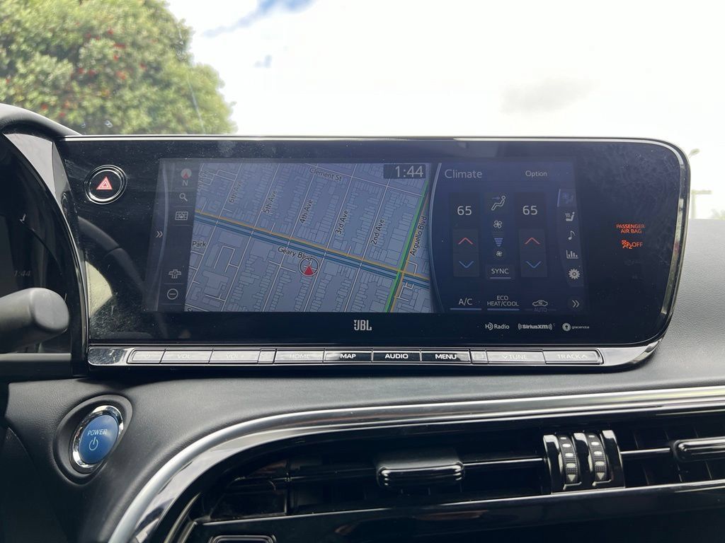 Certified 2022 Toyota Mirai w/ Advanced Technology Package RWD image 30