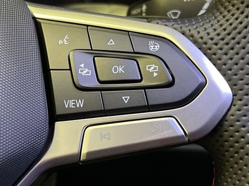 New 2026 Volkswagen GTI SE image 14