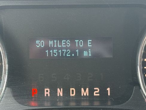 Used 2011 Ford F150 XLT w/ XLT Chrome Pkg RWD image 13