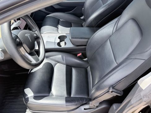 Used 2022 Tesla Model 3 RWD image 29