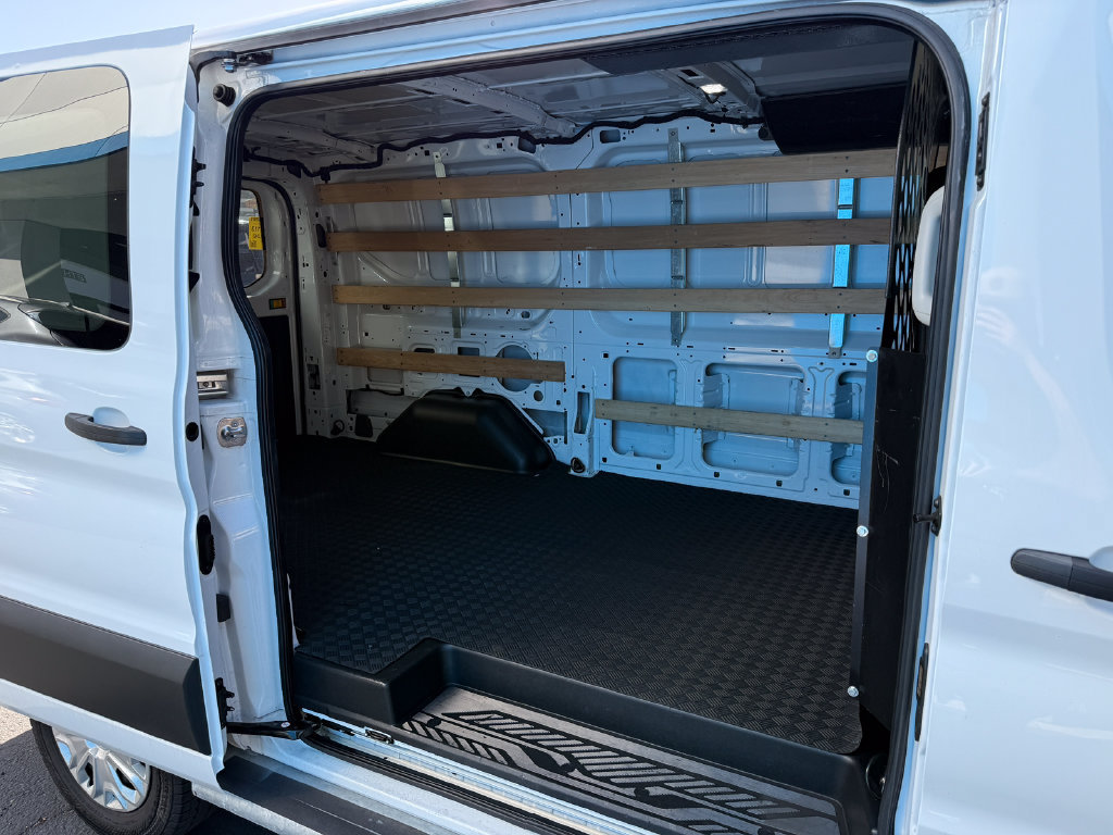 Used 2025 Ford Transit 250 Low Roof w/ Exterior Upgrade Package RWD image 6