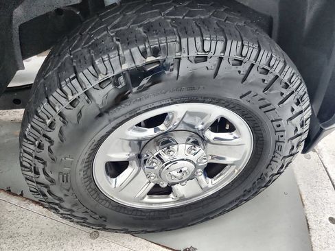 Used 2021 RAM 2500 Tradesman AWD/4WD image 35