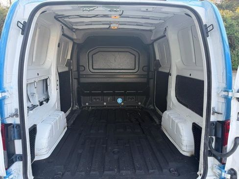 Used 2021 Nissan NV200 SV image 10
