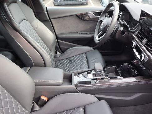 Used 2024 Audi S5 Premium Plus w/ Premium Plus Package image 13