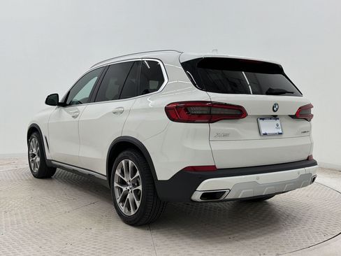 Used 2019 BMW X5 xDrive40i w/ Premium Package 2 AWD/4WD image 3