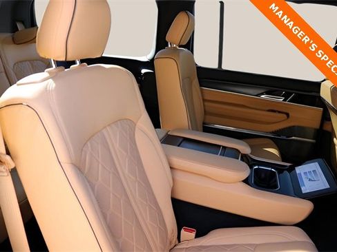 New 2025 Jeep Grand Wagoneer Series III w/ Quick Order Packagew 28T image 19
