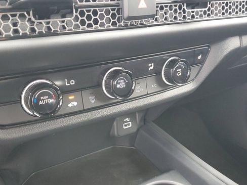 Used 2024 Honda HR-V Sport image 31