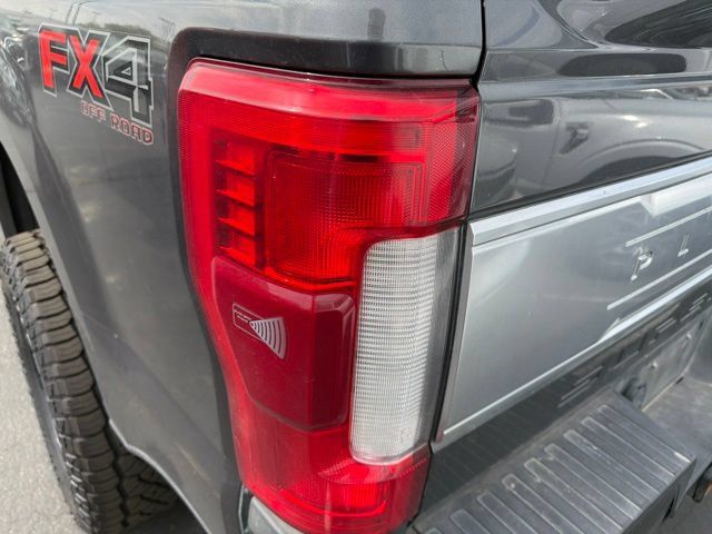 Used 2019 Ford F350 Platinum w/ Platinum Ultimate Package AWD/4WD image 19