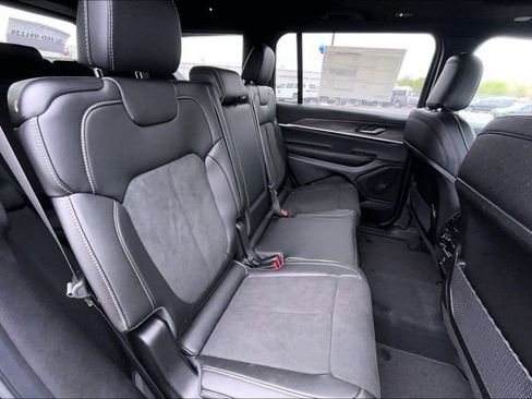 New 2026 Jeep Grand Cherokee L 4WD image 27