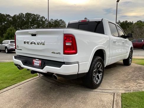 Used 2025 RAM 1500 Laramie w/ Sport Appearance Package AWD/4WD image 7