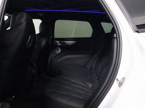 Certified 2025 BMW XM AWD/4WD image 11