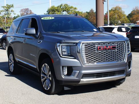 Used 2021 GMC Yukon Denali w/ Denali Premium Package image 26