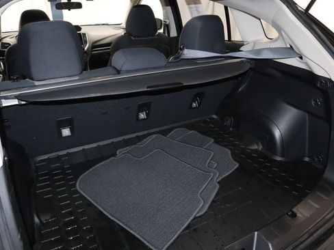 Used 2023 Subaru Crosstrek 2.0i Premium image 18