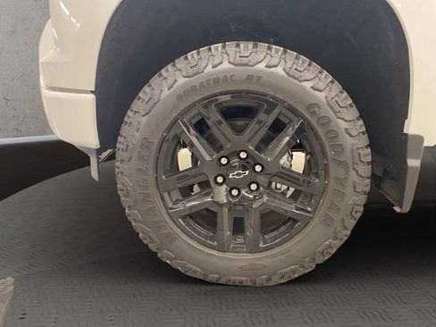 New 2026 Chevrolet Silverado 1500 Custom w/ Turbomax Blackout Package AWD/4WD image 14