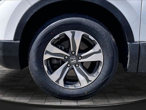 Used 2019 Honda CR-V LX image 9