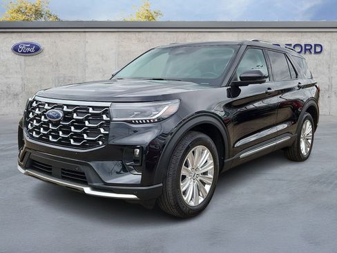 Used 2025 Ford Explorer Platinum w/ LUX Leather Package AWD/4WD image 3