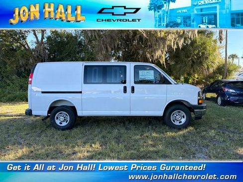 New 2025 Chevrolet Express 2500 w/ Driver Convenience Package image 15