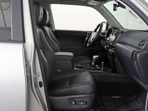 Used 2024 Toyota 4Runner TRD Off-Road Premium image 26