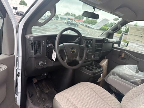New 2026 Chevrolet Express 3500 w/ Power Convenience Package RWD image 10