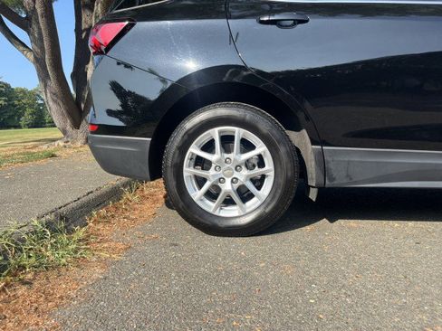 Used 2022 Chevrolet Equinox LT image 10