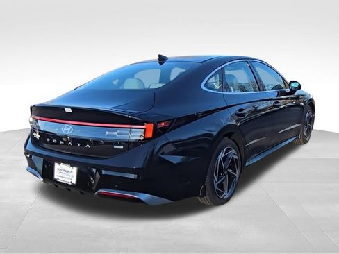 New 2026 Hyundai Sonata SEL AWD/4WD image 8