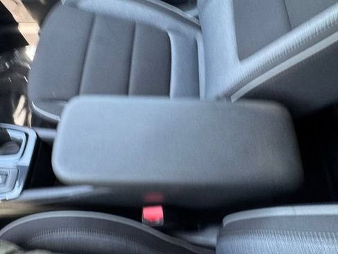Used 2025 Chevrolet TrailBlazer LT AWD/4WD image 20