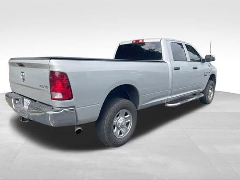 Used 2018 RAM 3500 Tradesman w/ Chrome Appearance Group AWD/4WD image 5