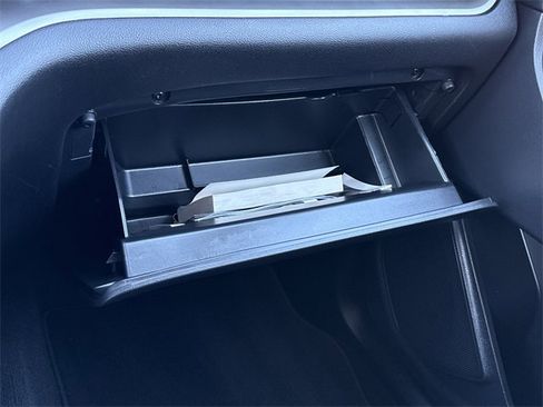 Used 2022 Ford Explorer XLT w/ Equipment Group 202A image 25