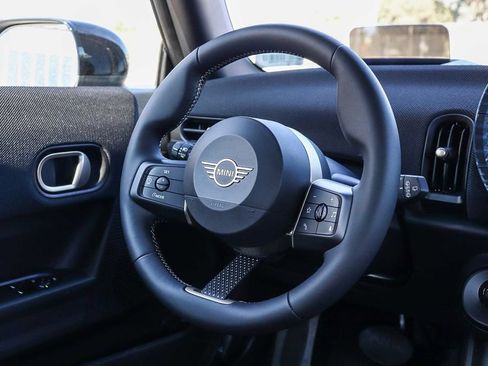 New 2026 MINI Cooper 2-Door Hardtop image 15