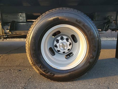 New 2025 Chevrolet Express 3500 w/ Power Convenience Package image 25