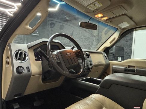 Used 2012 Ford F250 Lariat w/ Chrome Pkg RWD image 17