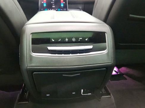 Used 2025 Cadillac Escalade Sport w/ Touring Package image 43