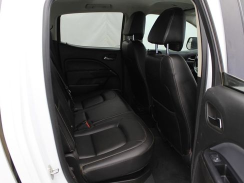 Used 2022 Chevrolet Colorado Z71 AWD/4WD image 28