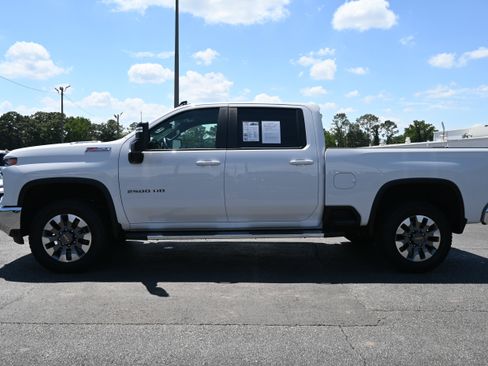 Used 2026 Chevrolet Silverado 2500 LT w/ Safety Package AWD/4WD image 45