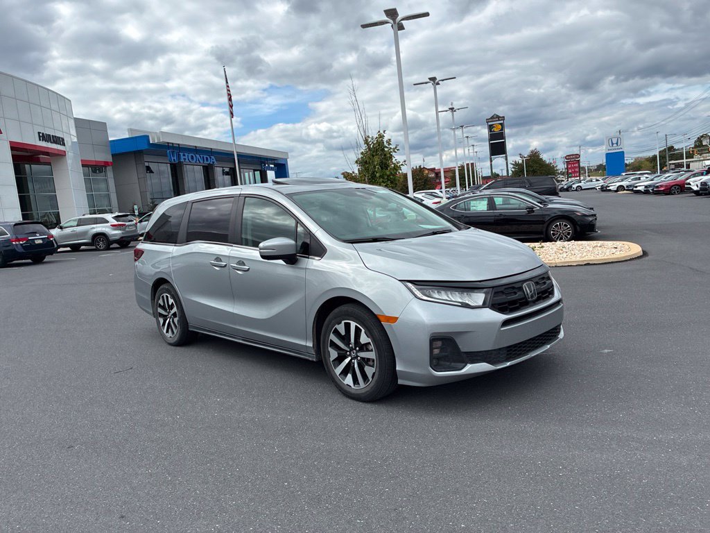 Used 2025 Honda Odyssey EX-L image 2