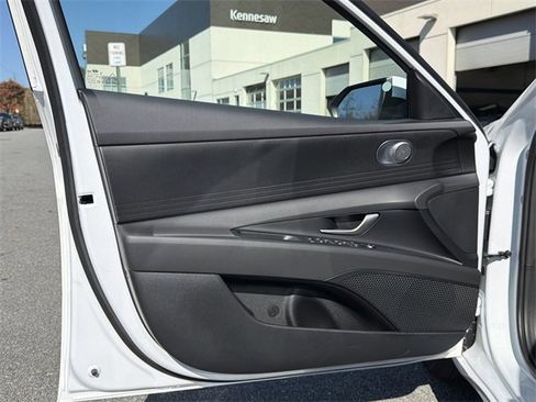 New 2026 Hyundai Elantra Blue image 10