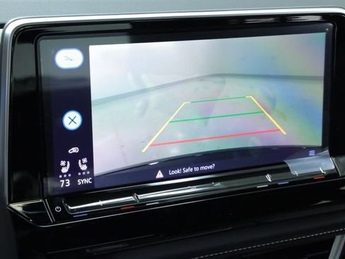 New 2026 Volkswagen Atlas Cross Sport SE FWD image 20
