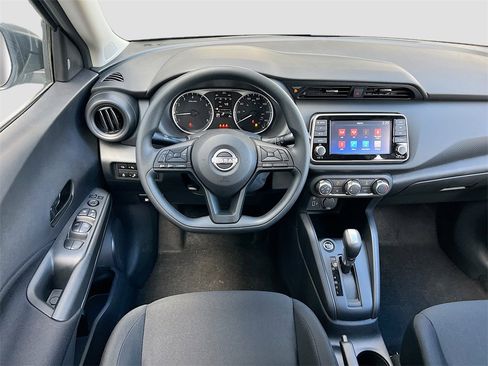 New 2025 Nissan Kicks Play S image 20
