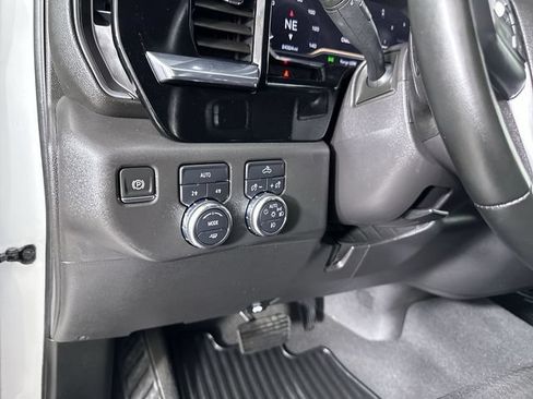Used 2024 GMC Sierra 1500 Elevation AWD/4WD image 18