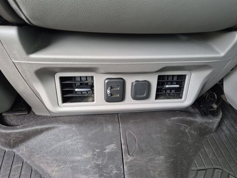 Used 2020 Chevrolet Silverado 1500 LT w/ All-Star Edition AWD/4WD image 15