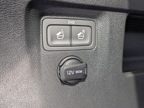 New 2025 Kia Telluride EX w/ EX Captain's Chair Package image 15