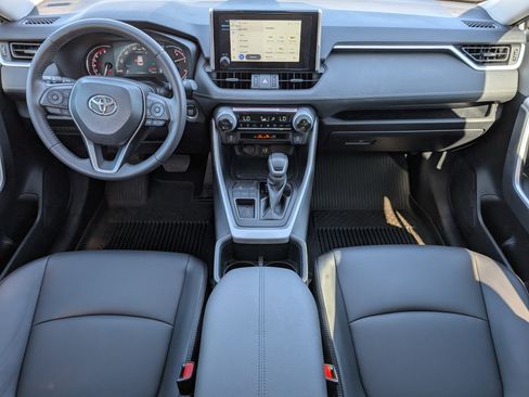 Used 2024 Toyota RAV4 XLE Premium image 5