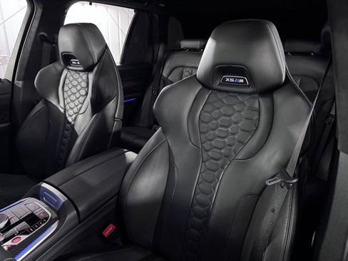 Used 2022 BMW X5 M w/ Executive Package AWD/4WD image 48