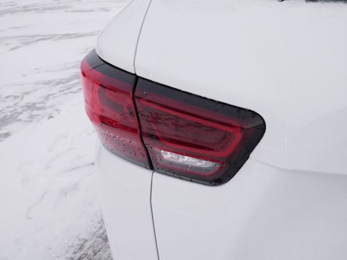 Used 2023 Chevrolet Blazer LT image 17